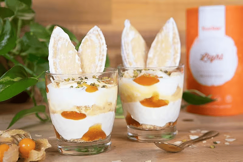 Tiramisu s likerom od jaja u čaši