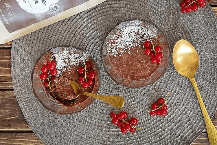 Ledeni mousse od čokolade