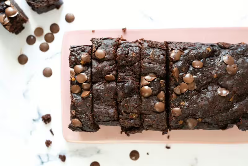 Čokoladni banana kruh (veganski i bez glutena)